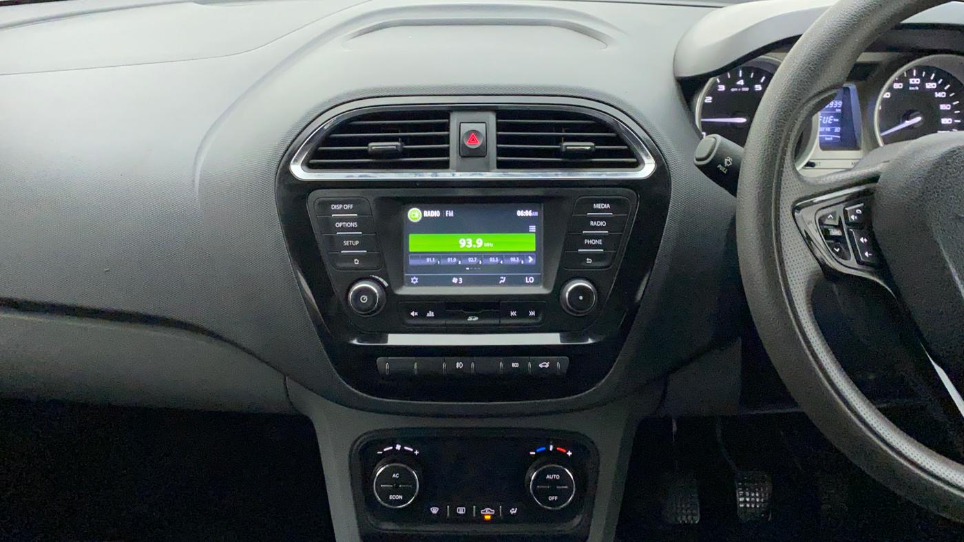 2017 Tata TIGOR XZ (O) PETROL, Petrol, Manual, 85,939 km, Air Conditioner