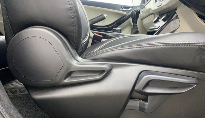 2022 Tata NEXON XZ PLUS PETROL, Petrol, Manual, 20,713 km, Driver Side Adjustment Panel