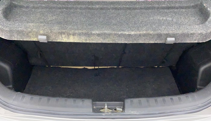 2012 Maruti Swift LXI, Petrol, Manual, 62,381 km, Boot Inside