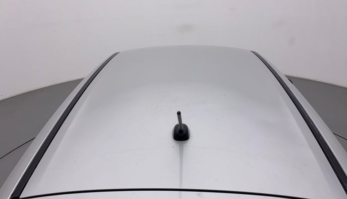 2012 Maruti Swift LXI, Petrol, Manual, 62,381 km, Roof - Slightly dented