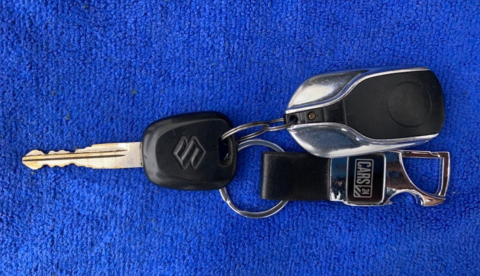 2012 Maruti Swift LXI, Petrol, Manual, 62,381 km, Key Close Up