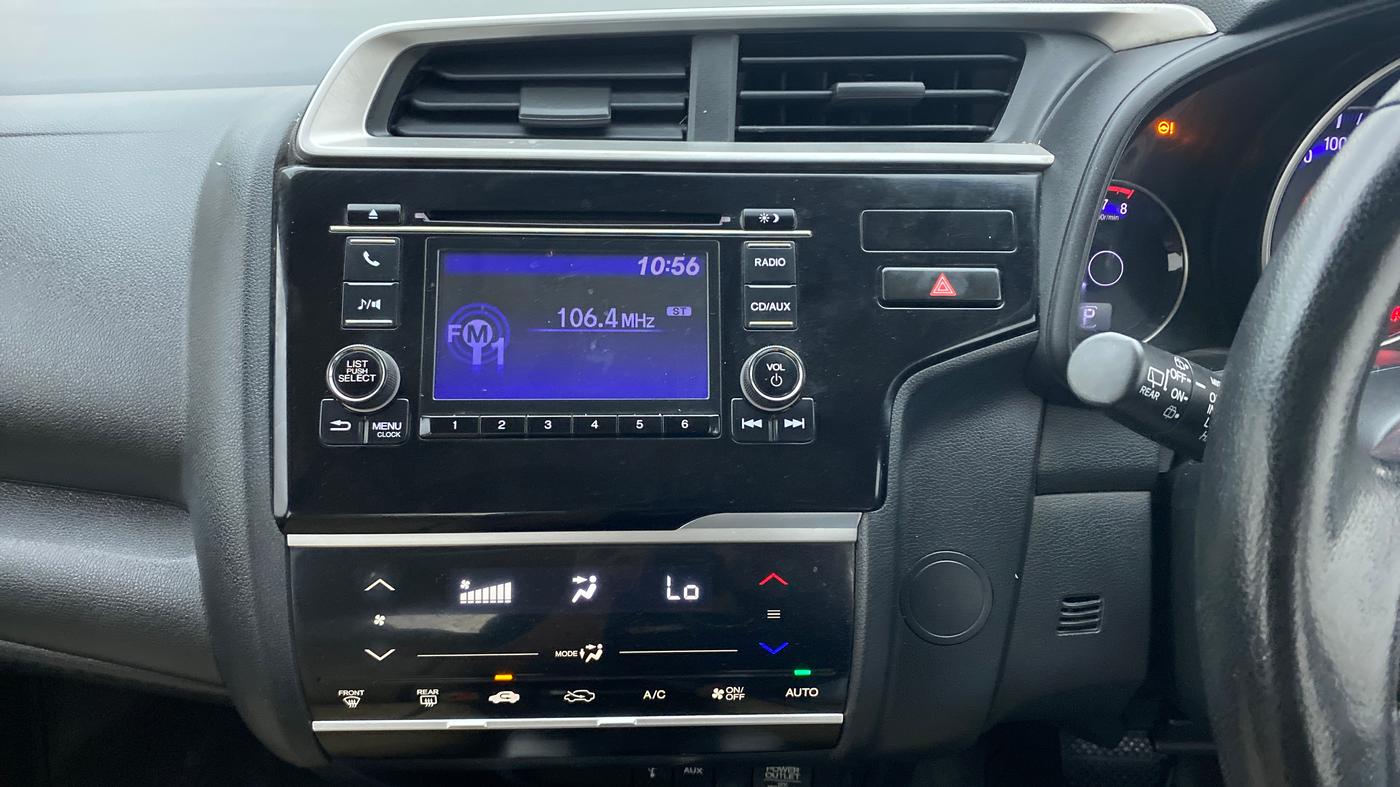 2017 Honda Jazz 1.2 V AT, Petrol, Automatic, 86,310 km, Air Conditioner