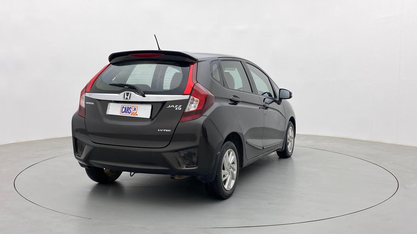 2017 Honda Jazz 1.2 V AT, Petrol, Automatic, 86,310 km, Right Back Diagonal