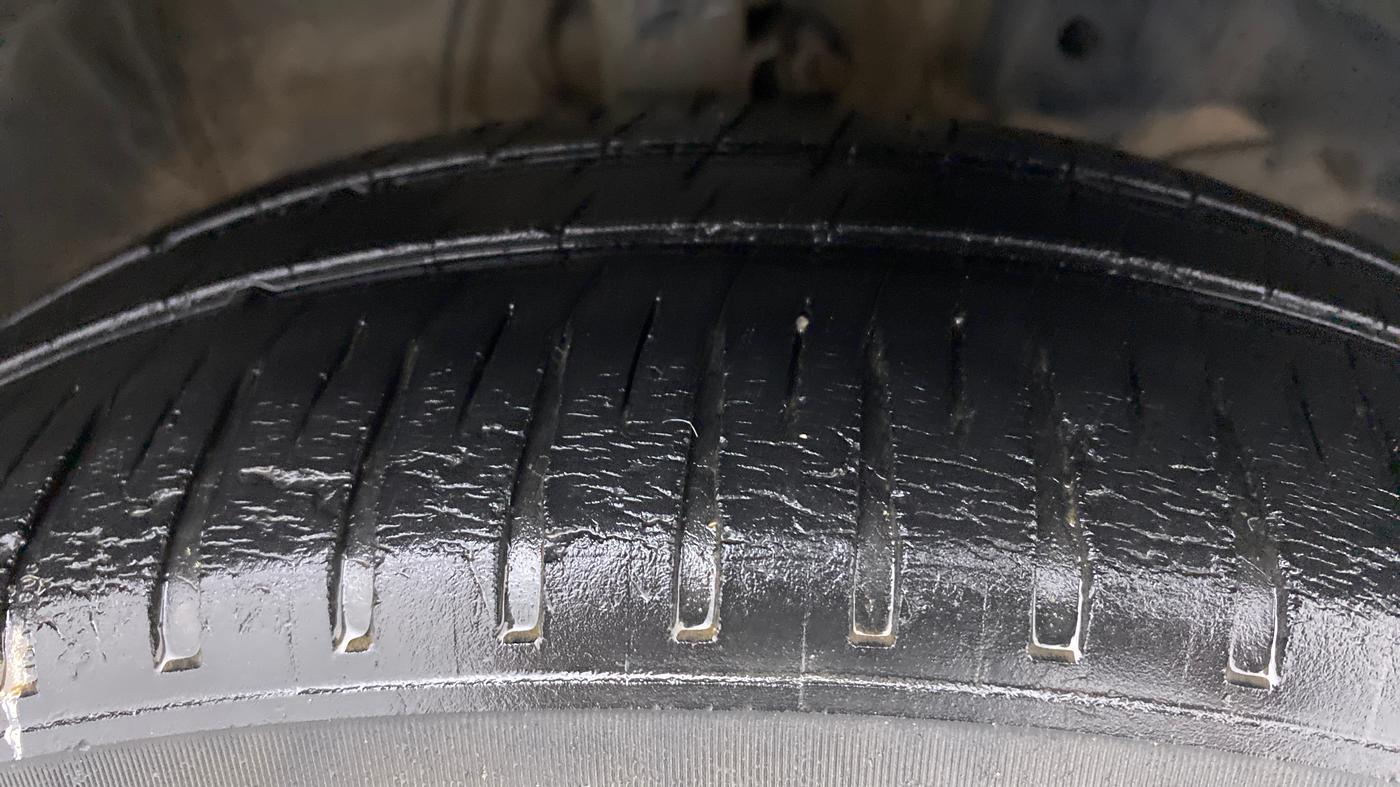 2017 Honda Jazz 1.2 V AT, Petrol, Automatic, 86,310 km, Right Front Tyre Tread