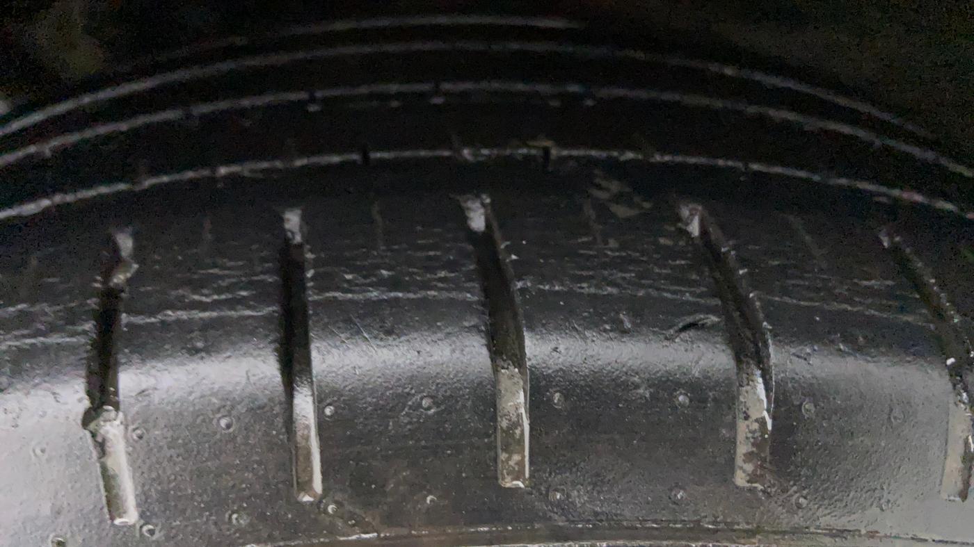 2017 Maruti Baleno ZETA PETROL 1.2, Petrol, Manual, 43,330 km, Left Rear Tyre Tread