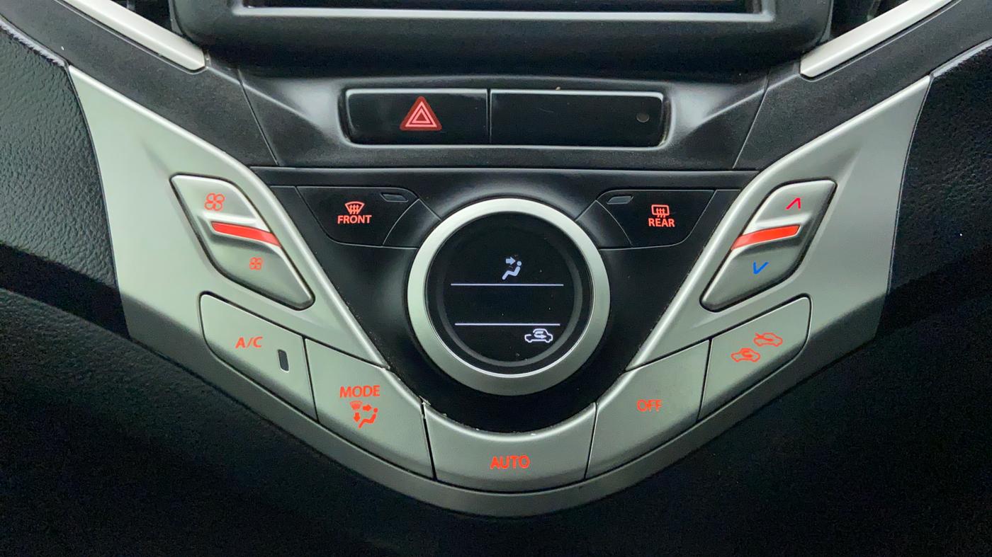 2017 Maruti Baleno ZETA PETROL 1.2, Petrol, Manual, 43,330 km, Automatic Climate Control