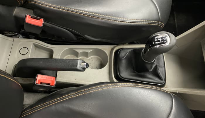 2018 Tata Tiago XZ PETROL, Petrol, Manual, 74,489 km, Gear Lever