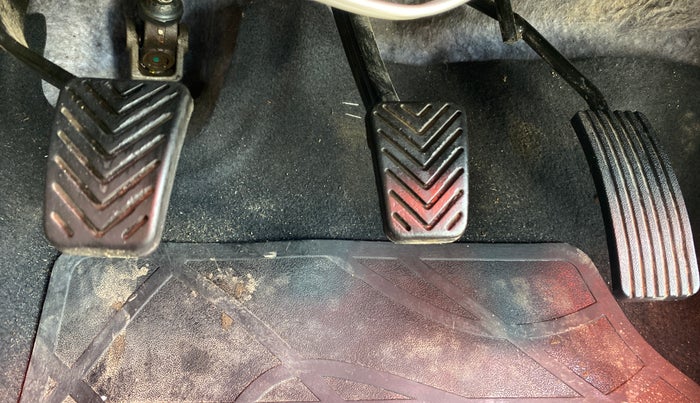 2015 Hyundai Eon D-LITE+, Petrol, Manual, 25,257 km, Pedals