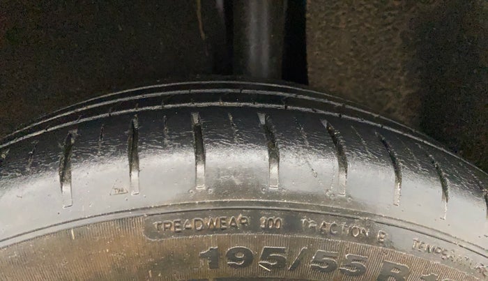 2022 Maruti Baleno ZETA PETROL 1.2, Petrol, Manual, 31,568 km, Left Rear Tyre Tread