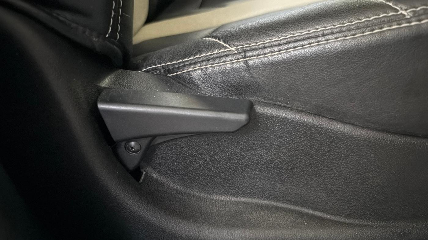 2017 Tata Tiago XE PETROL, Petrol, Manual, 16,075 km, Driver Side Adjustment Panel