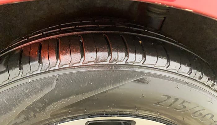 2019 Honda Civic 1.8L I-VTEC V CVT, Petrol, Automatic, 1,05,008 km, Left Rear Tyre Tread