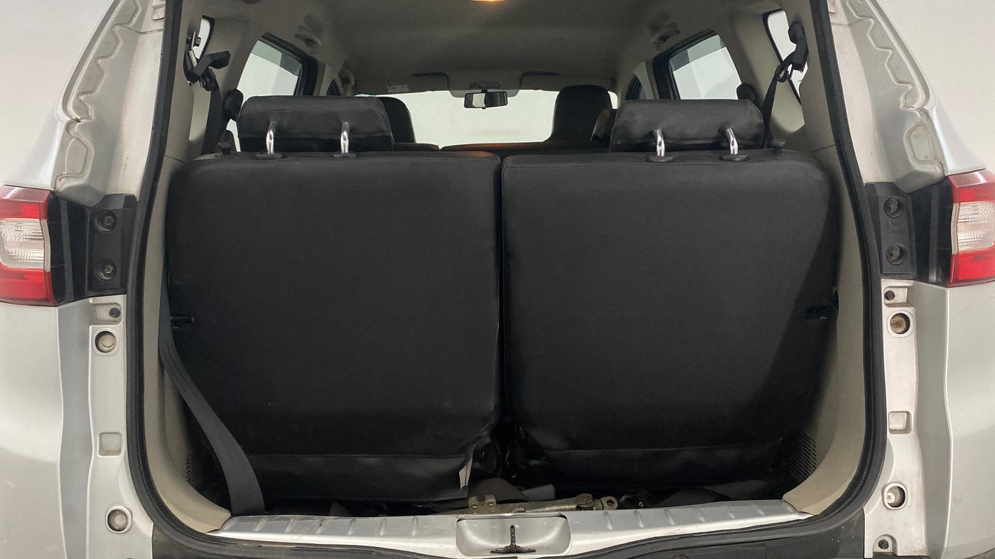 2019 Renault TRIBER RXZ, Petrol, Manual, 44,865 km, Boot Inside