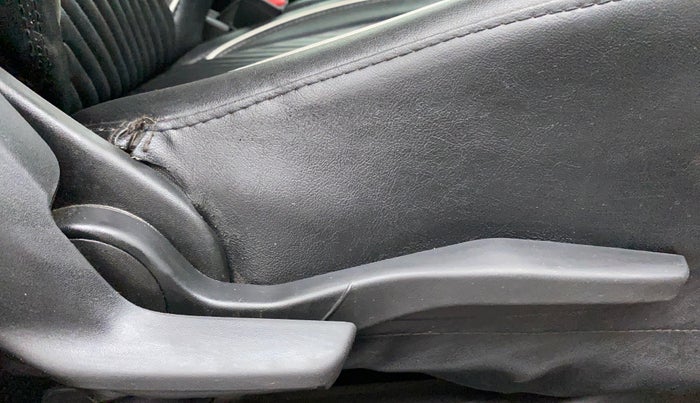 2017 Maruti Baleno ZETA PETROL 1.2, Petrol, Manual, 73,813 km, Driver Side Adjustment Panel
