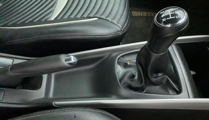 2017 Maruti Baleno ZETA PETROL 1.2, Petrol, Manual, 73,813 km, Gear Lever
