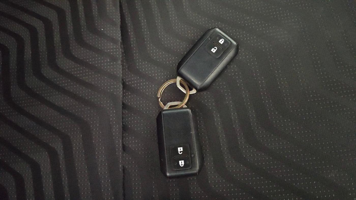 2022 Maruti Swift ZXI PLUS, Petrol, Manual, 19,731 km, Key Close Up