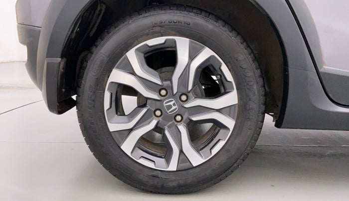 2018 Honda WR-V 1.2 i-VTEC VX MT, Petrol, Manual, 13,215 km, Right Rear Wheel