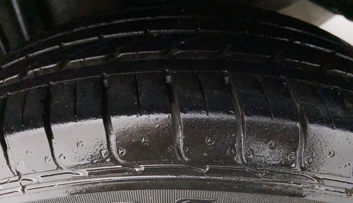 2018 Honda WR-V 1.2 i-VTEC VX MT, Petrol, Manual, 13,215 km, Left Front Tyre Tread