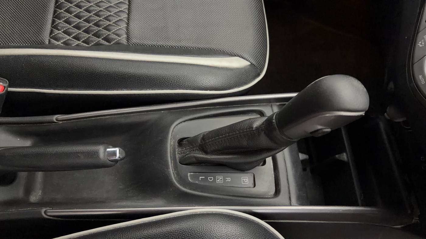 2019 Maruti Baleno ZETA CVT PETROL 1.2, Petrol, Automatic, 62,438 km, Gear Lever