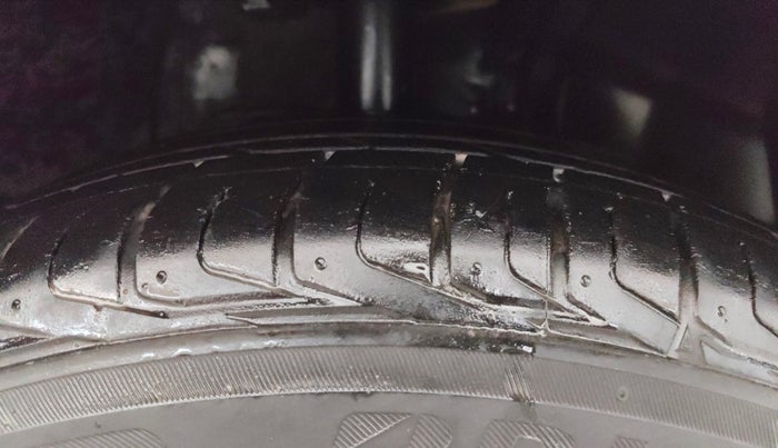 2021 Tata NEXON XZA PLUS PETROL, Petrol, Automatic, 21,016 km, Right Front Tyre Tread