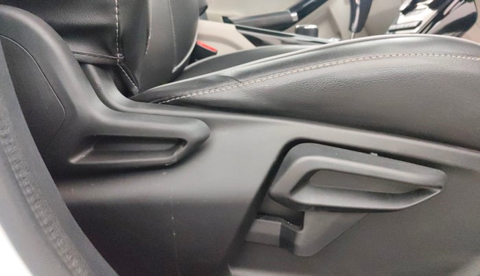 2021 Tata NEXON XZA PLUS PETROL, Petrol, Automatic, 21,016 km, Driver Side Adjustment Panel