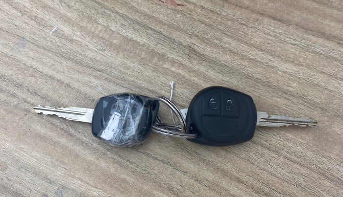 2018 Maruti Ciaz DELTA 1.5 SHVS MT PETROL, Petrol, Manual, 29,750 km, Key Close Up