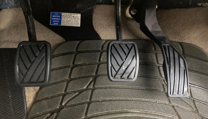 2018 Maruti Ciaz DELTA 1.5 SHVS MT PETROL, Petrol, Manual, 29,750 km, Pedals