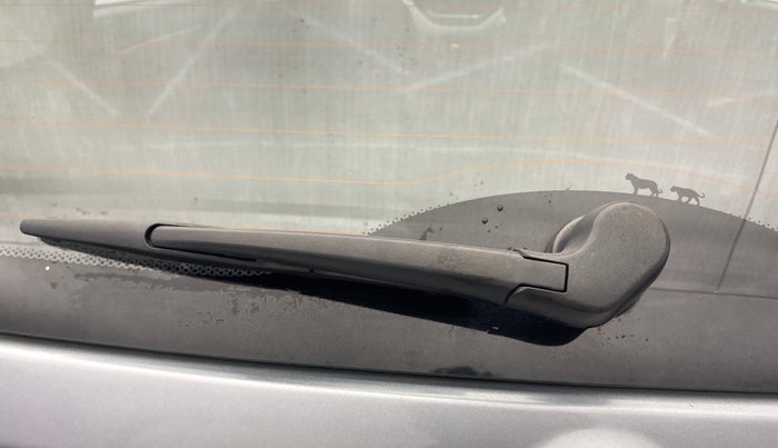 2022 Tata NEXON XZ PLUS DIESEL, Diesel, Manual, 96,471 km, Rear Wiper