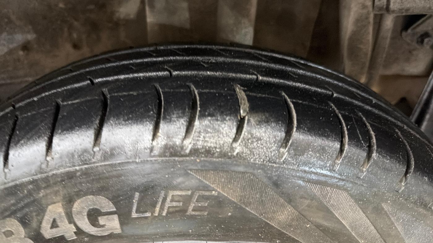 2017 Tata Tiago XM PETROL, Petrol, Manual, 51,253 km, Left Rear Tyre Tread