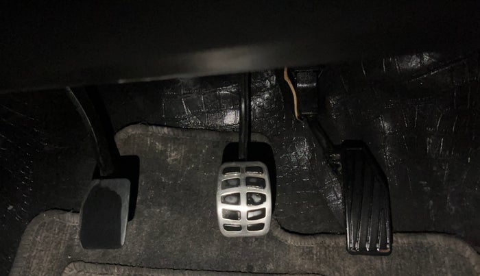 2018 Maruti Baleno DELTA PETROL 1.2, Petrol, Manual, 52,863 km, Pedals