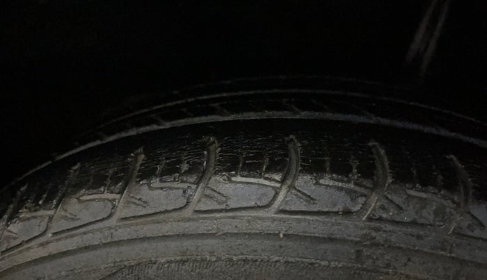 2018 Maruti Baleno DELTA PETROL 1.2, Petrol, Manual, 52,863 km, Left Rear Tyre Tread