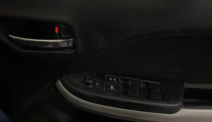 2018 Maruti Baleno DELTA PETROL 1.2, Petrol, Manual, 52,863 km, Driver Side Door Panels Control