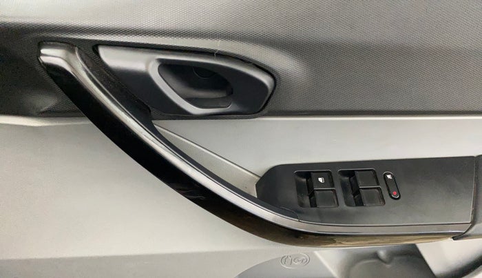 2020 Tata Tiago XT PETROL, Petrol, Manual, 56,674 km, Driver Side Door Panels Control