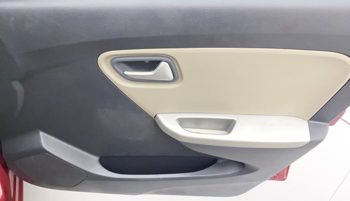 2016 Maruti Alto K10 VXI, Petrol, Manual, 54,803 km, Driver Side Door Panels Control