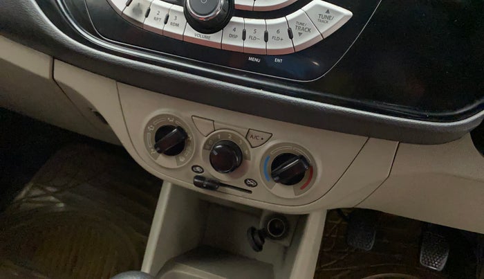 2016 Maruti Alto K10 VXI, Petrol, Manual, 54,803 km, Dashboard - Air Re-circulation knob is not working