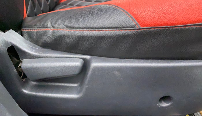 2016 Maruti Alto K10 VXI, Petrol, Manual, 54,803 km, Driver Side Adjustment Panel