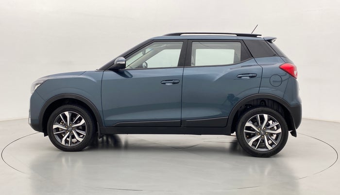 2021 Mahindra XUV300 W8(O), Diesel, Manual, 15,738 km, Left Side