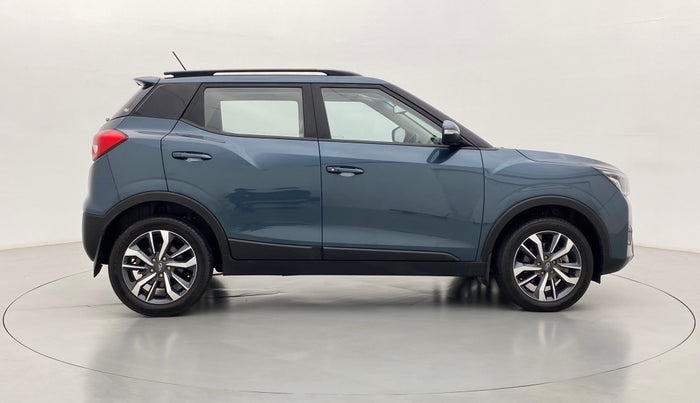 2021 Mahindra XUV300 W8(O), Diesel, Manual, 15,738 km, Right Side View