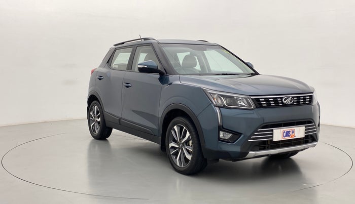 2021 Mahindra XUV300 W8(O), Diesel, Manual, 15,738 km, Right Front Diagonal