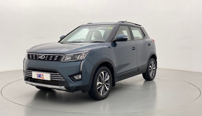 2021 Mahindra XUV300 W8(O), Diesel, Manual, 15,738 km, Left Front Diagonal