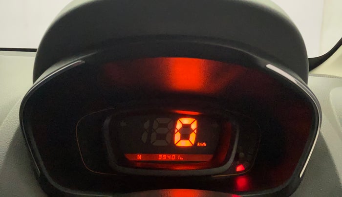 2017 Renault Kwid RXT 1.0 AMT, Petrol, Automatic, 39,400 km, Odometer Image