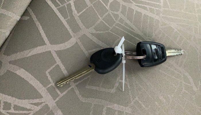 2018 Hyundai Grand i10 MAGNA 1.2 KAPPA VTVT, Petrol, Manual, 62,142 km, Key Close Up