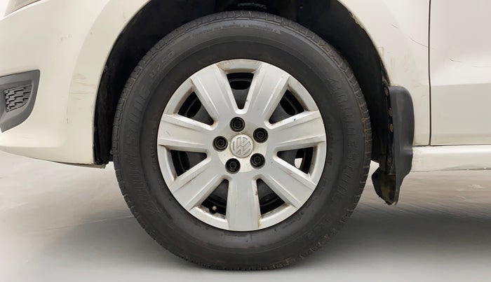 2012 Volkswagen Polo TRENDLINE 1.2L DIESEL, Diesel, Manual, 1,05,242 km, Left Front Wheel