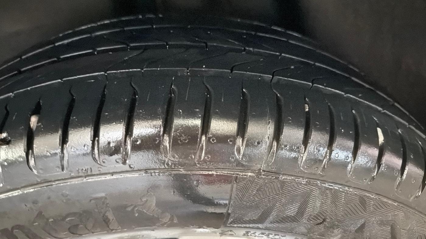 2022 Volkswagen TAIGUN HIGHLINE 1.0 TSI AT, Petrol, Automatic, 73,440 km, Left Rear Tyre Tread