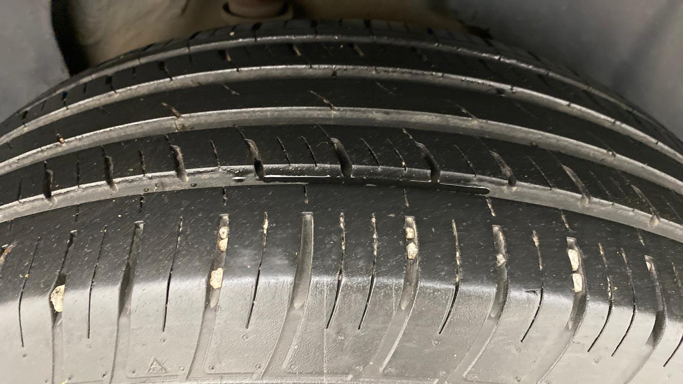 2020 Tata Harrier XZ +, Diesel, Manual, 46,510 km, Left Rear Tyre Tread