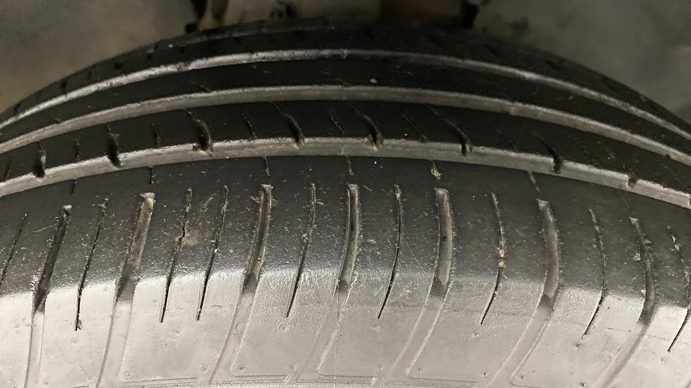 2020 Tata Harrier XZ +, Diesel, Manual, 46,510 km, Right Front Tyre Tread