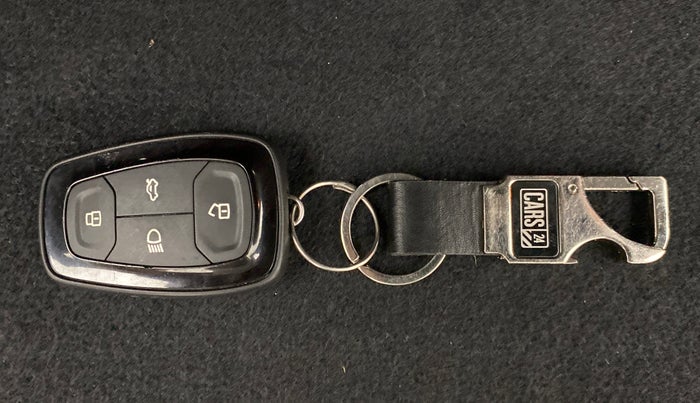 2020 Tata Harrier XZ +, Diesel, Manual, 46,510 km, Key Close Up