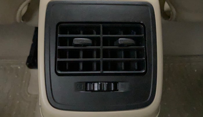 2022 Maruti Dzire ZXI AMT, Petrol, Automatic, 7,651 km, Rear AC Vents