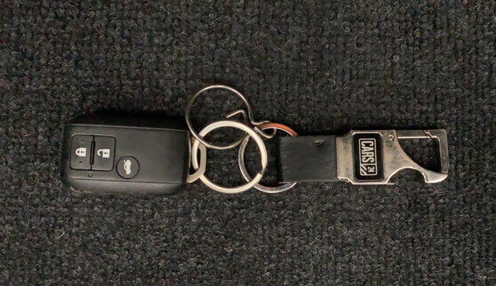 2022 Maruti Dzire ZXI AMT, Petrol, Automatic, 7,651 km, Key Close Up