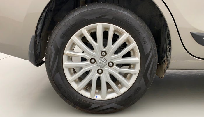 2022 Maruti Dzire ZXI AMT, Petrol, Automatic, 7,651 km, Right Rear Wheel
