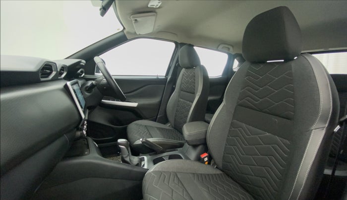 2022 Nissan MAGNITE XV PREMIUM TURBO CVT, Petrol, Automatic, 14,382 km, Right Side Front Door Cabin